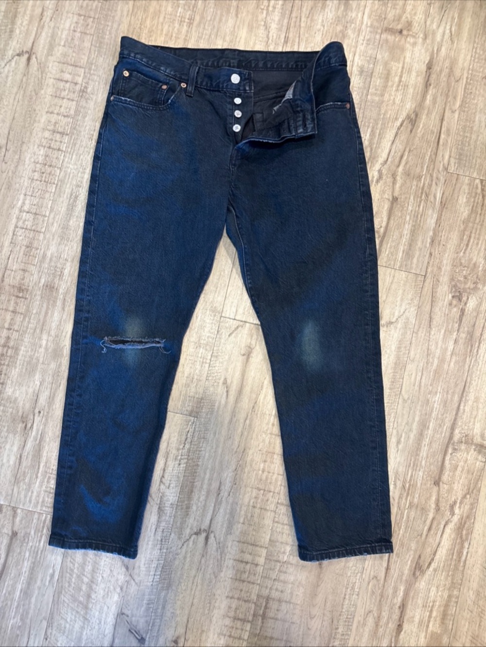 Vintage Levi’s black 501 CT 32/30  Relaxed Button-Fly Jeans